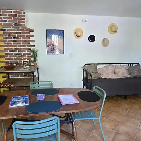 Maisonnette Provencale Sous Les Chenes Feriehus